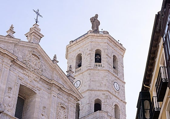 Reloj de la Catedral de Valladolid.