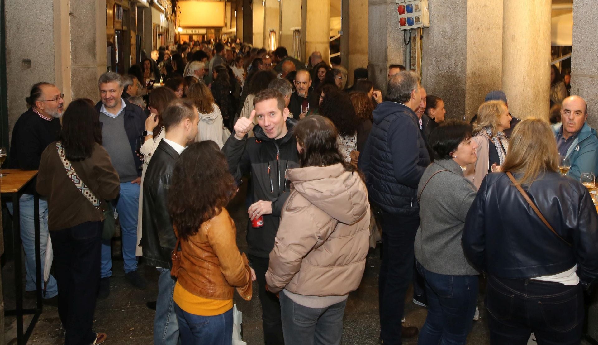 El prodigioso Paso de la Hoja y las sopas del santo, en imágenes