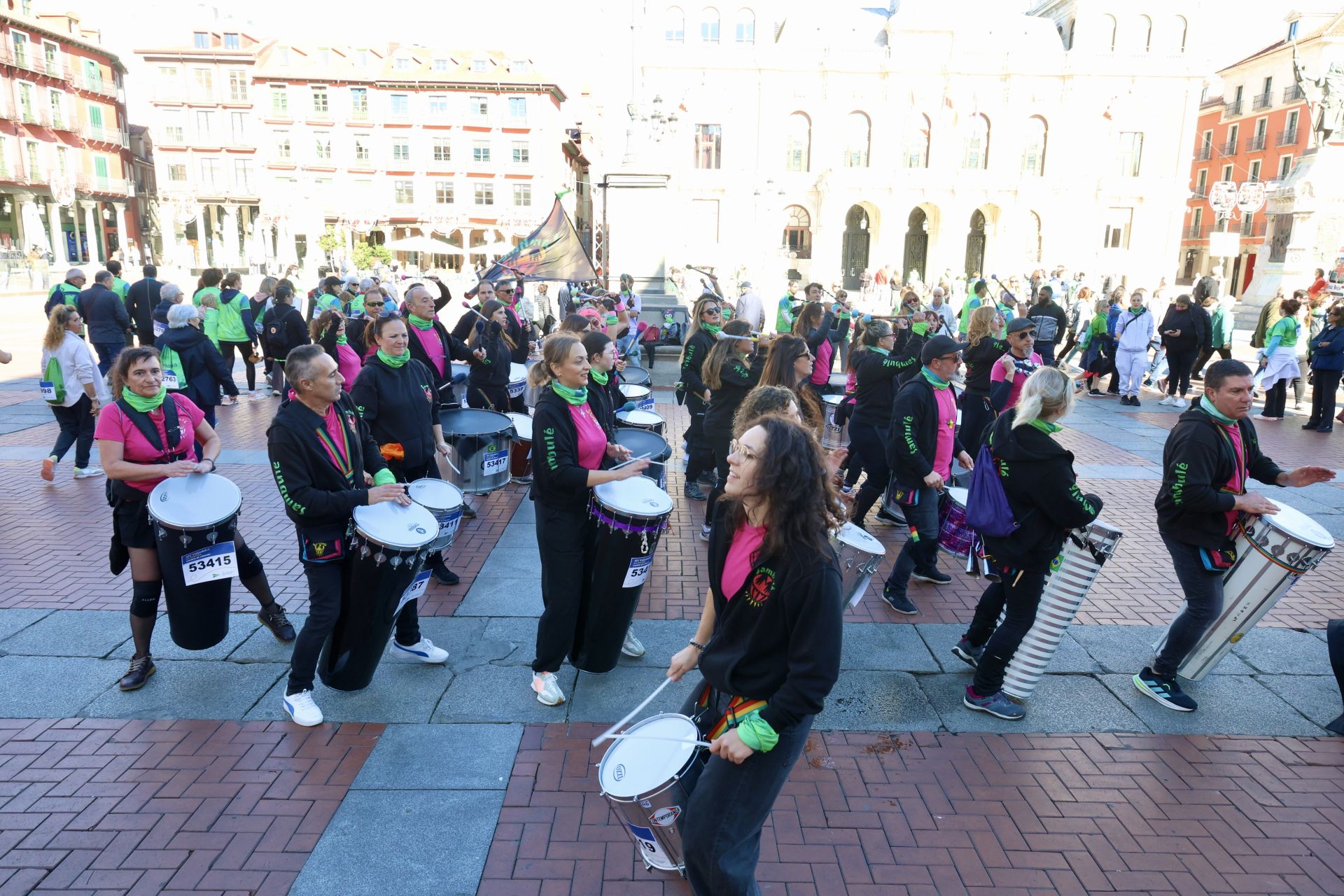 Las imágenes de la Marcha contra el Cáncer 2025