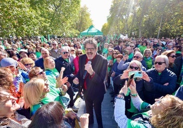 Un domingo 'color esperanza' de gran ambiente y terrazas llenas en Valladolid