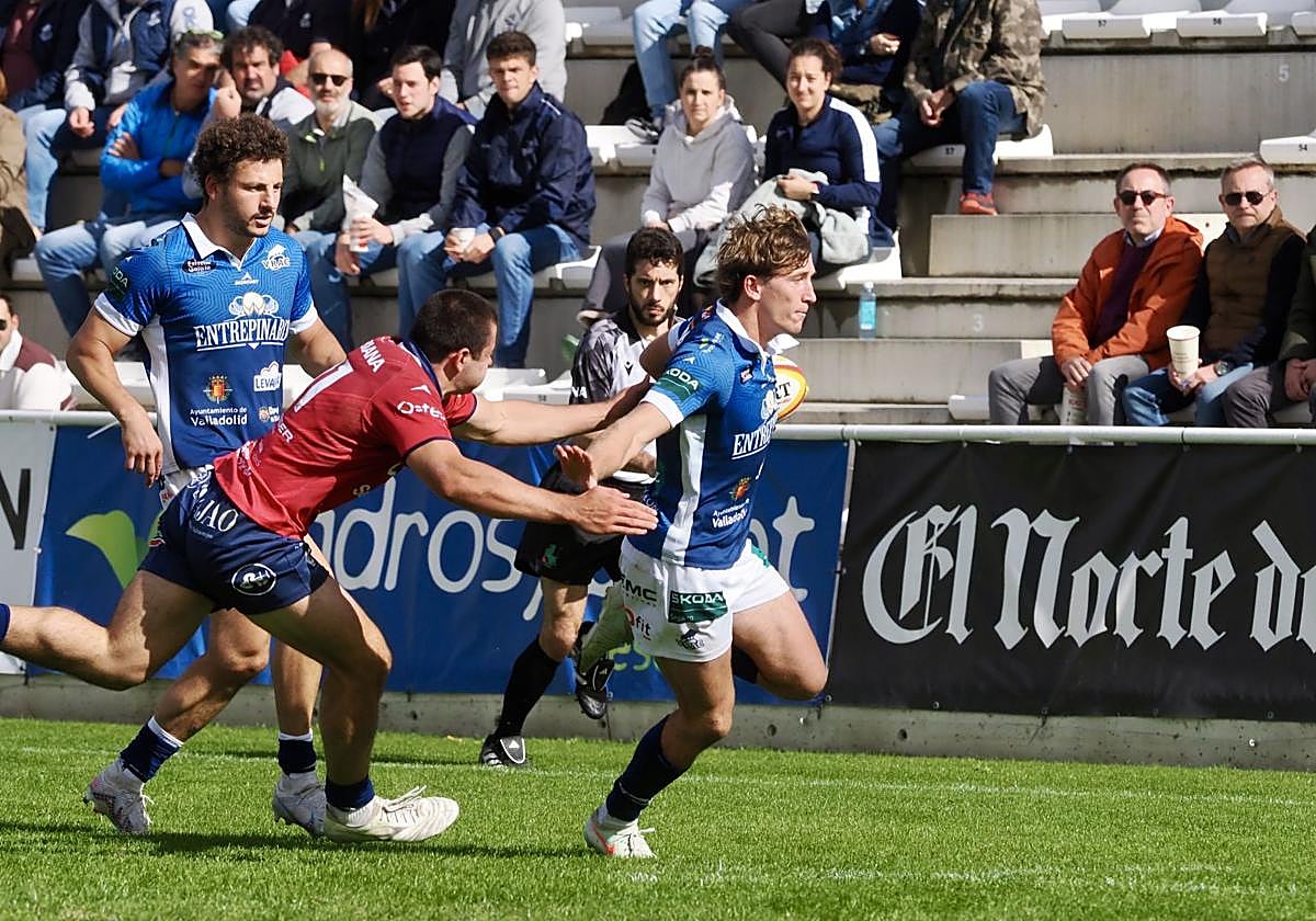 Mateos se escapa de su marca.