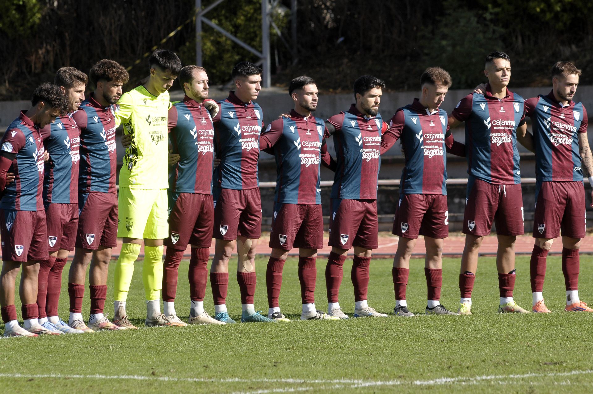 Fotos de la victoria de la Segoviana en Salamanca