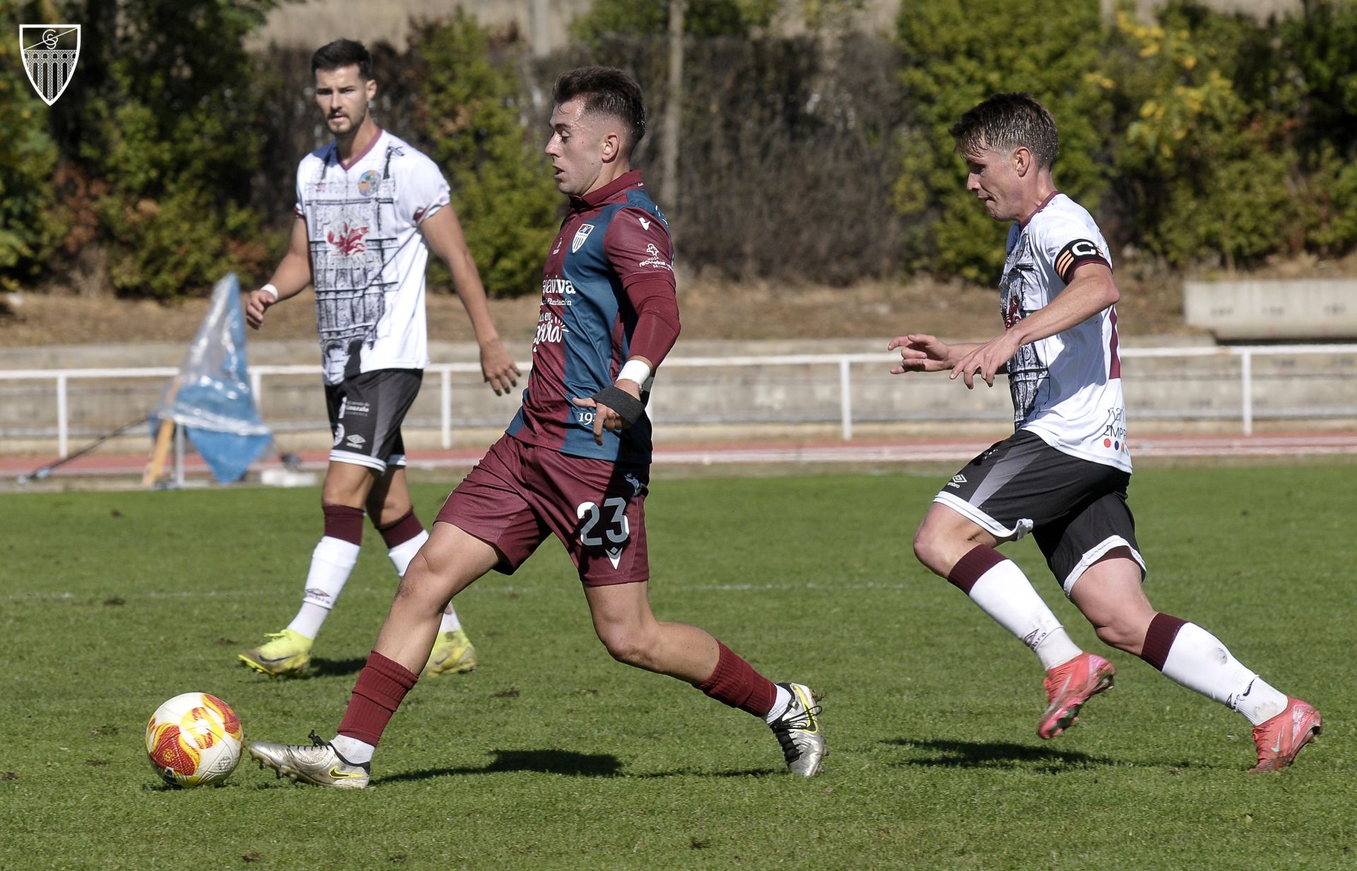 Fotos de la victoria de la Segoviana en Salamanca