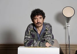 Gabriel Azorín presenta en la 70 Seminci 'Anoche conquisté Tebas'.