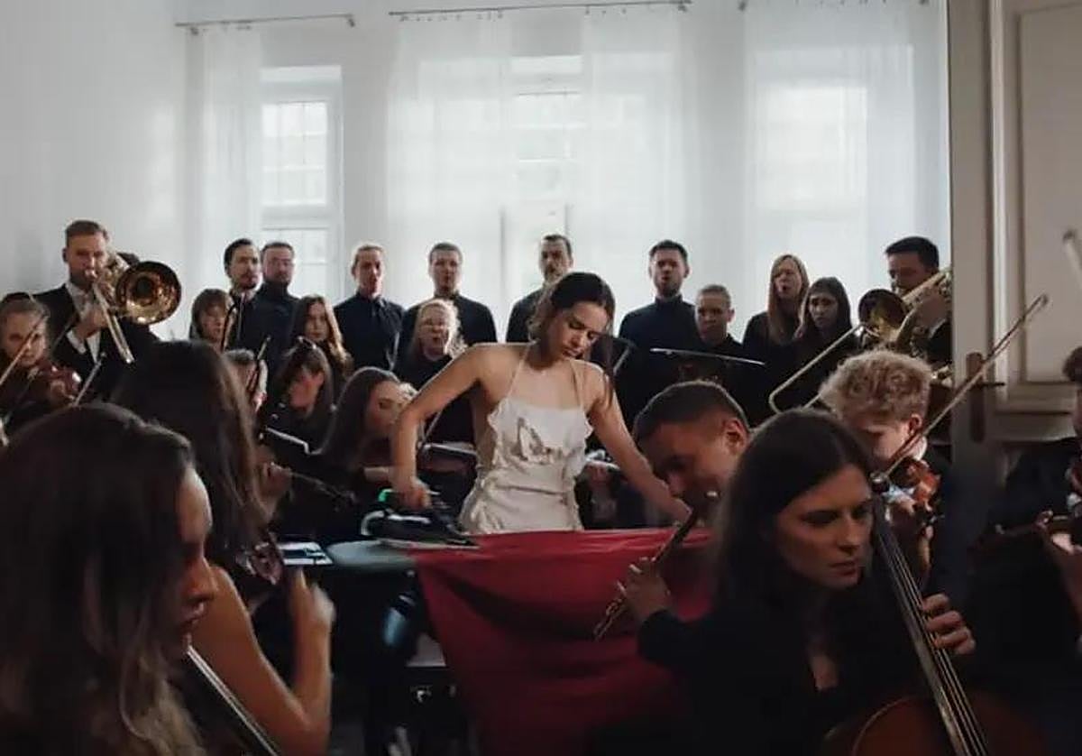 Un fotograma del videoclip de Berghaim.