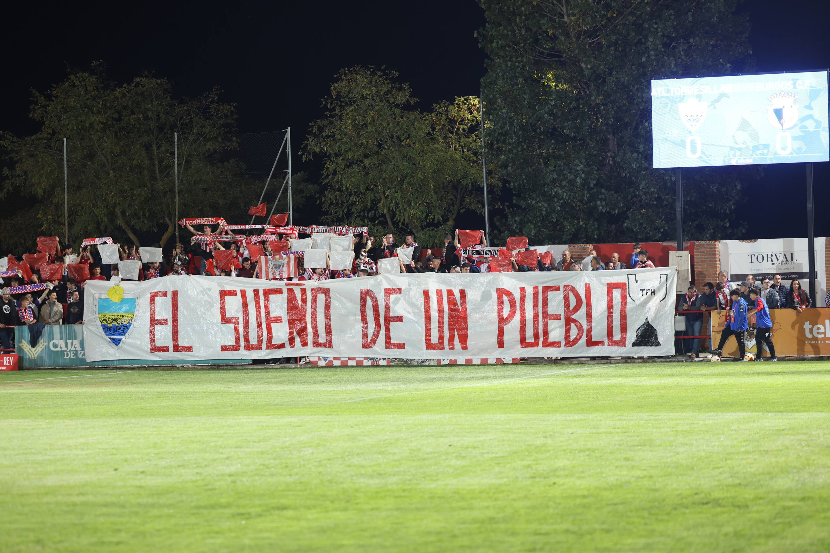 Las imágenes de la derrota del Atlético Tordesillas ante el Burgos CF