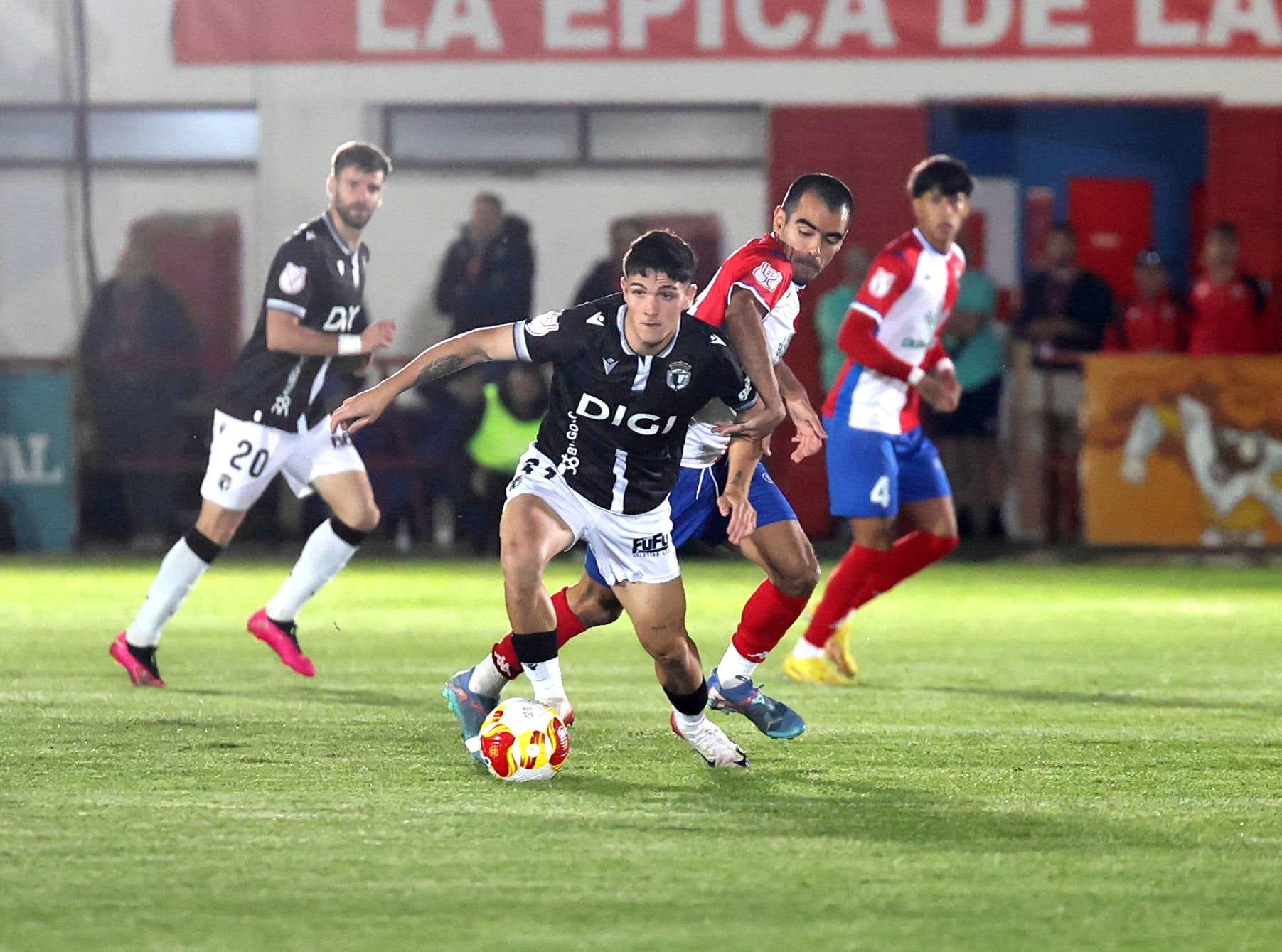 Las imágenes de la derrota del Atlético Tordesillas ante el Burgos CF