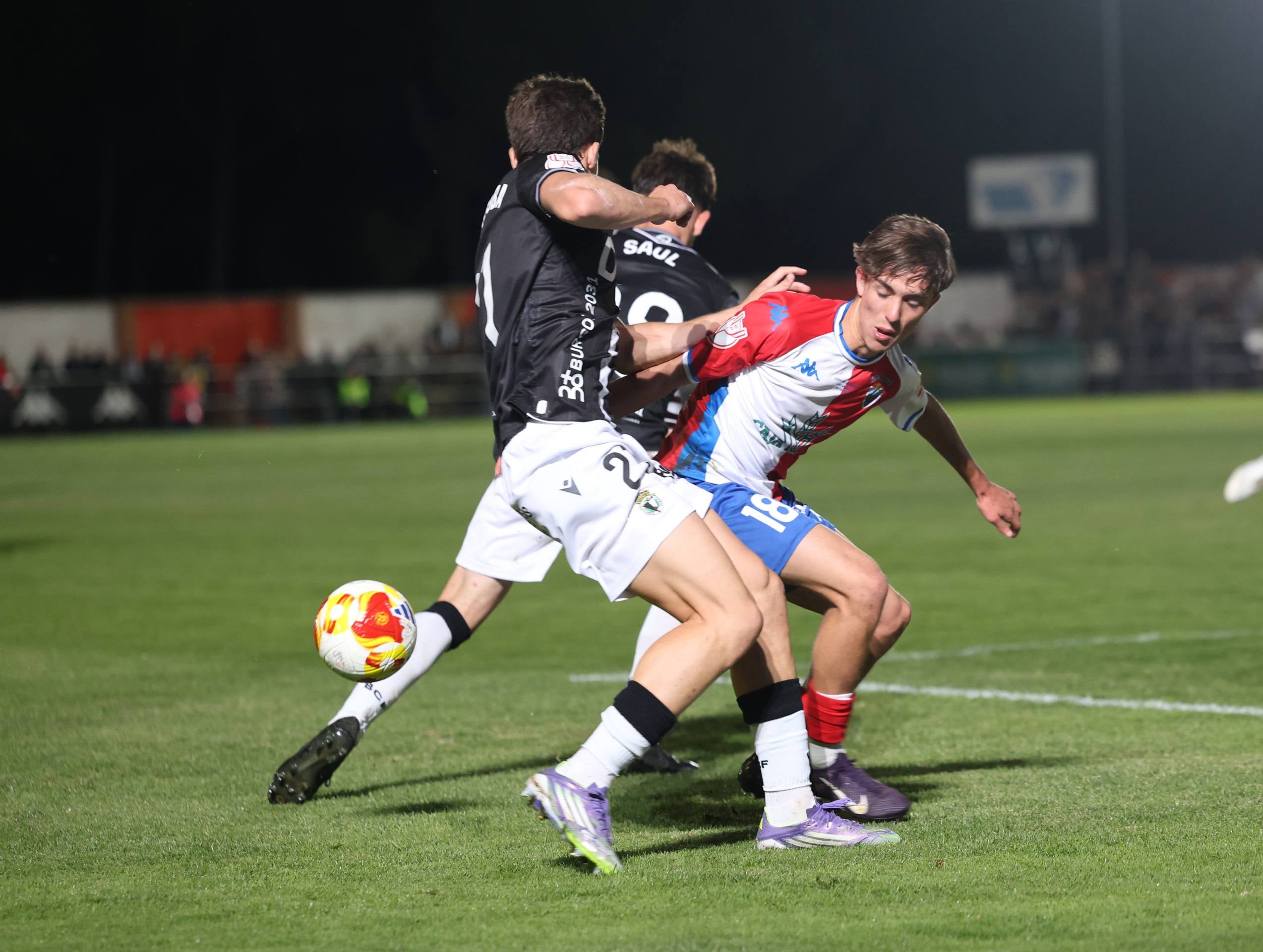Las imágenes de la derrota del Atlético Tordesillas ante el Burgos CF