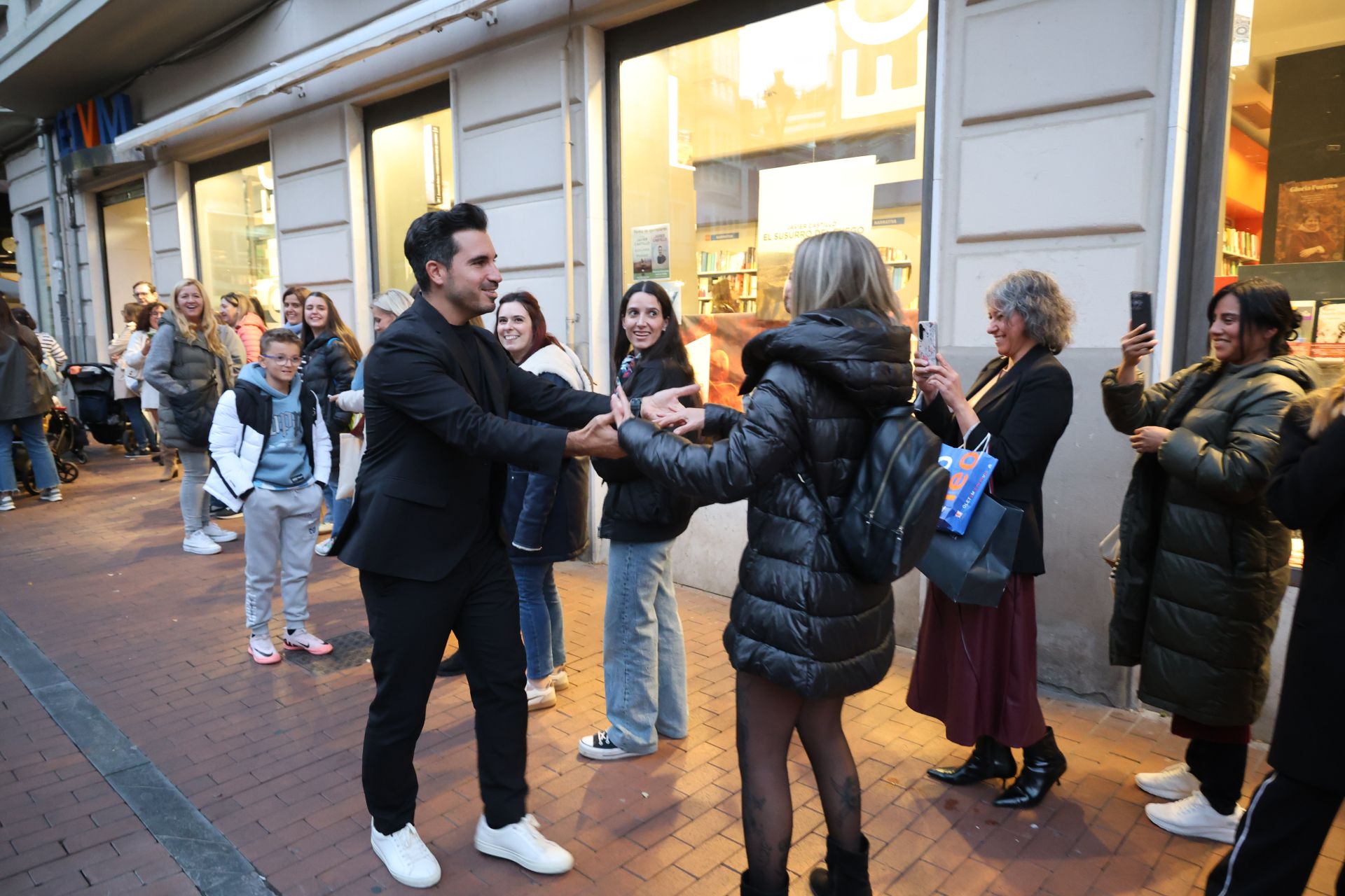 Firma de libros de Javier Castillo en Valladolid