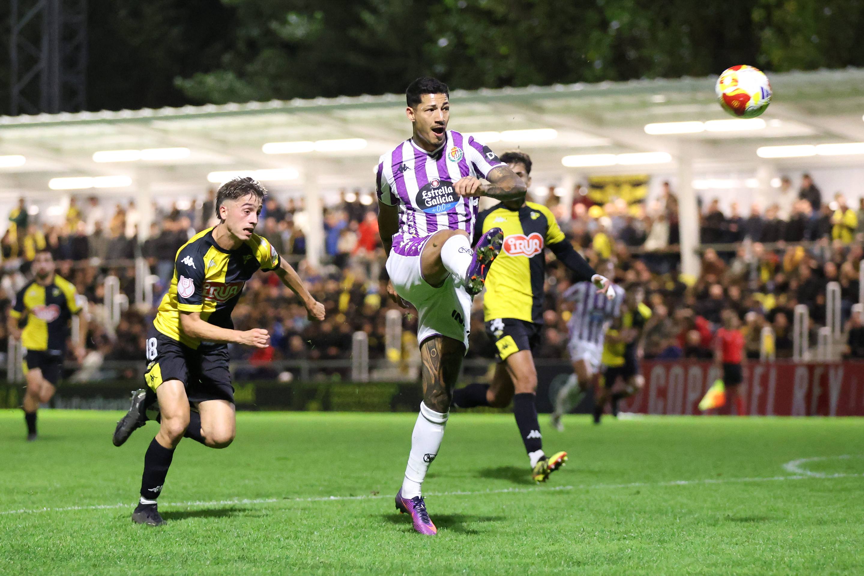 Las imágenes de la bochornosa eliminación del Real Valladolid