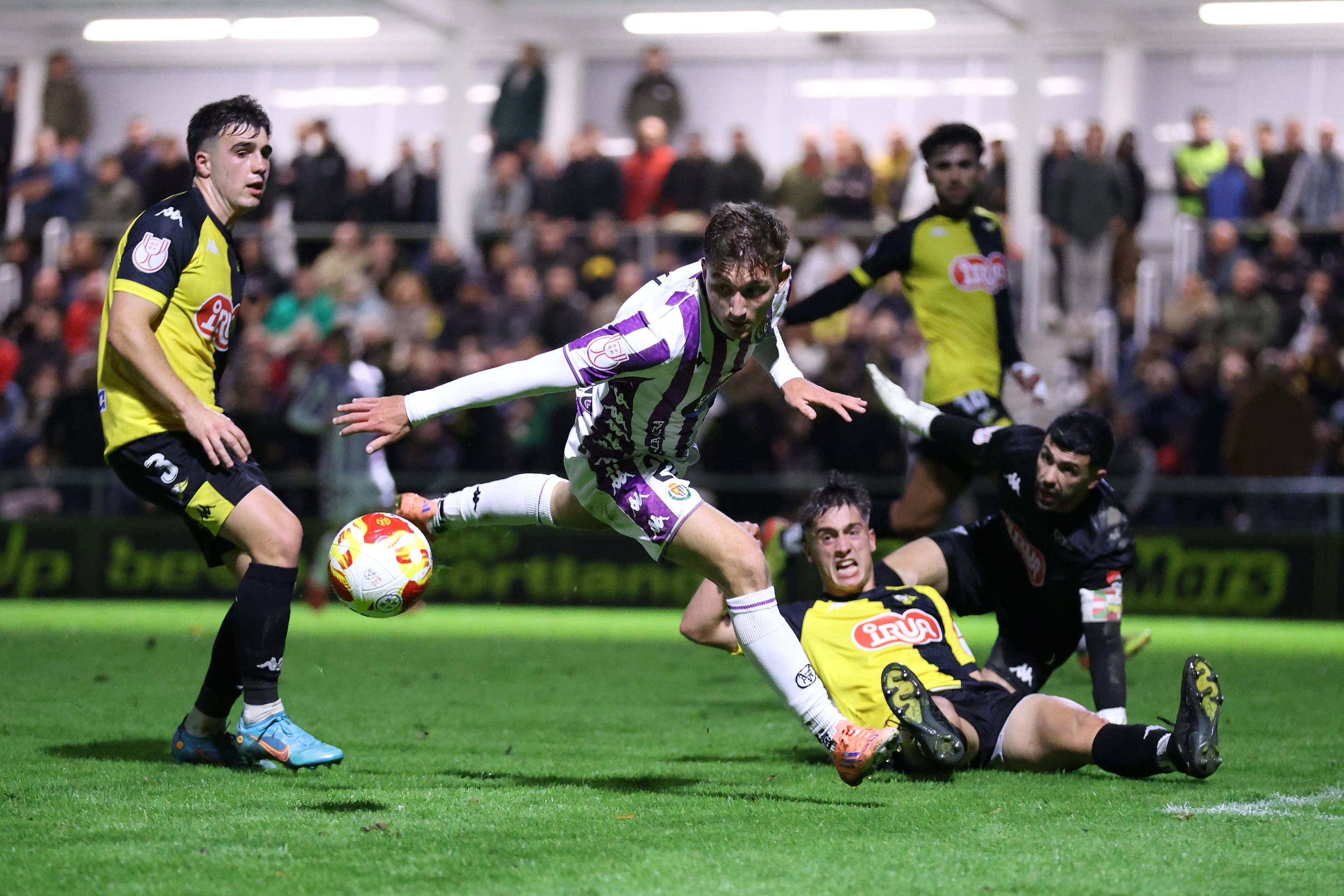 Las imágenes de la bochornosa eliminación del Real Valladolid