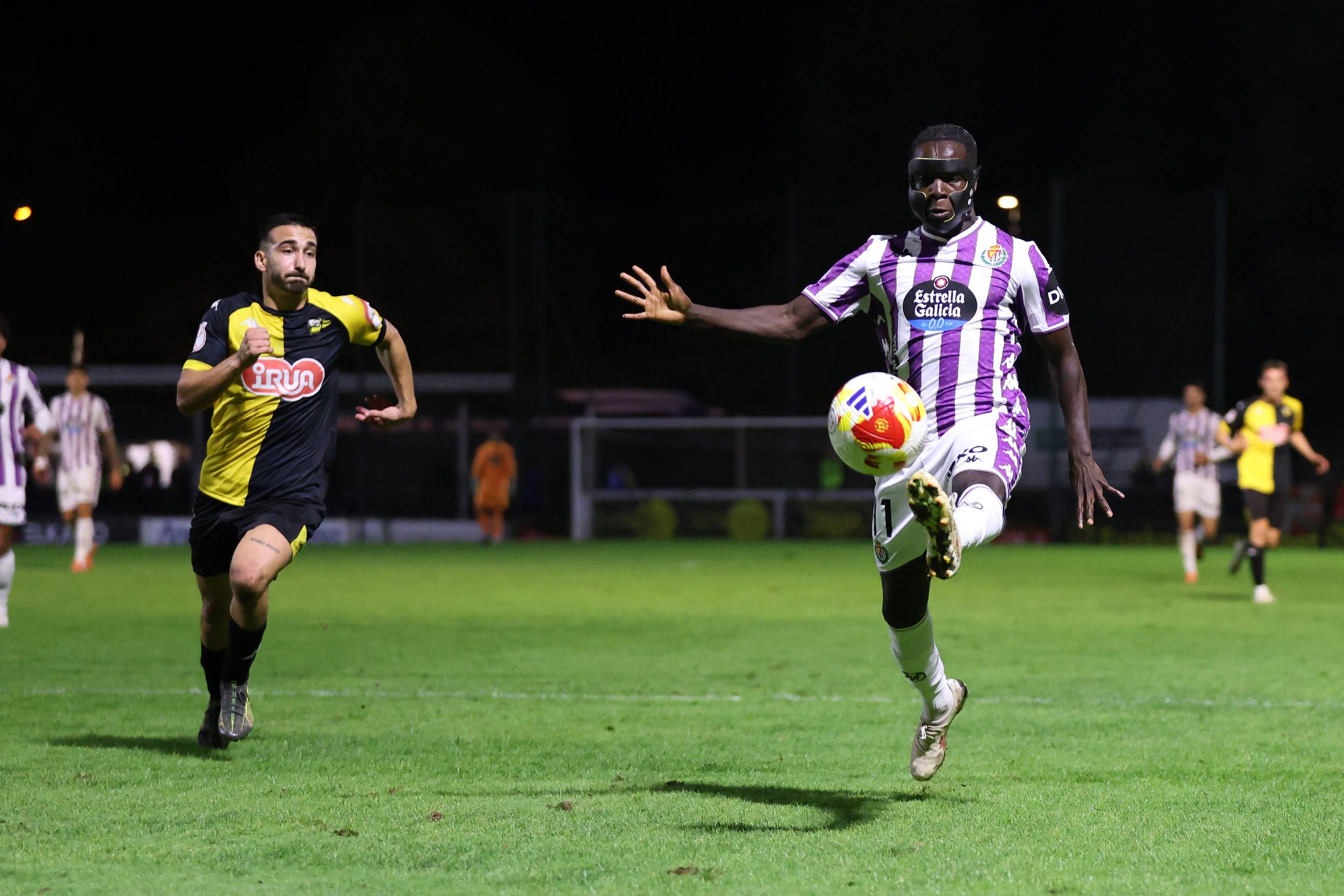 Las imágenes de la bochornosa eliminación del Real Valladolid