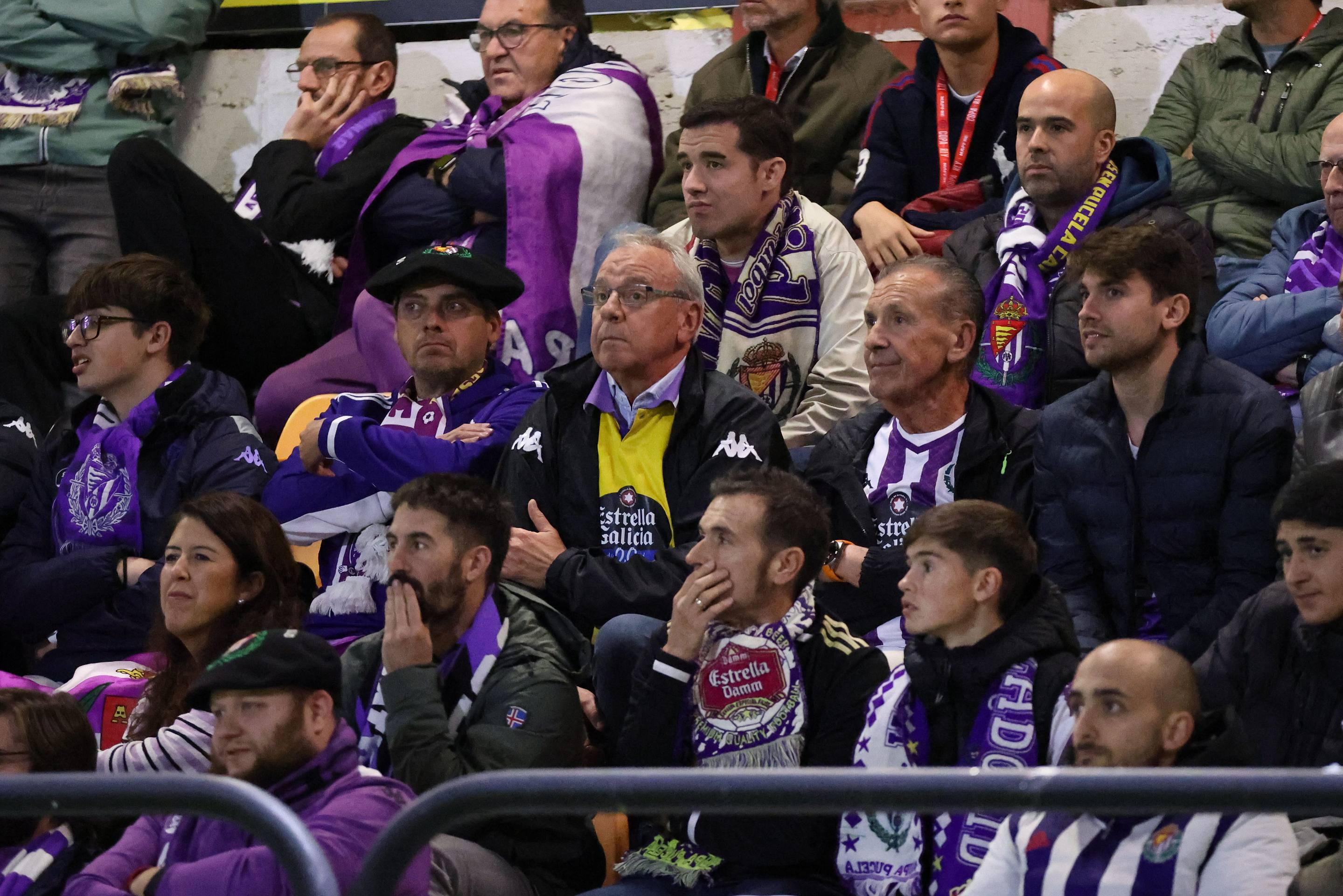 Las imágenes de la bochornosa eliminación del Real Valladolid