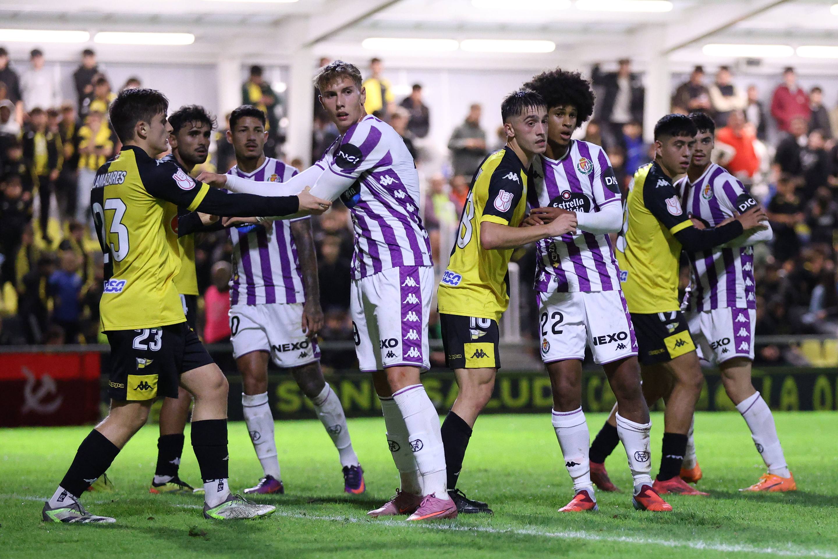 Las imágenes de la bochornosa eliminación del Real Valladolid