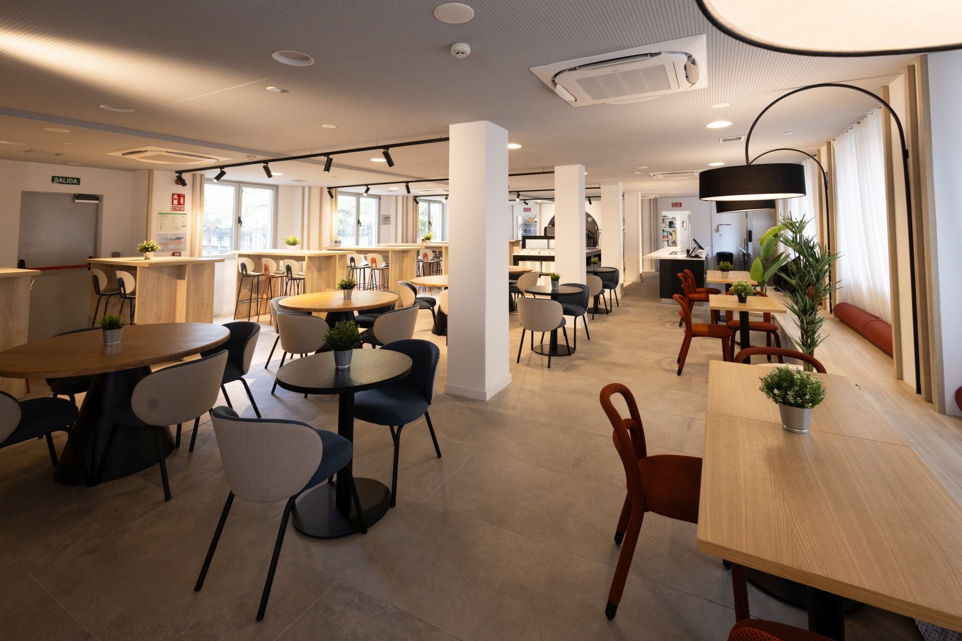 Nueva residencia de estudiantes en el antiguo hospicio de huérfanos del Ejército