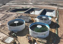 Fotografía aérea de la construcción de una planta de biometano.