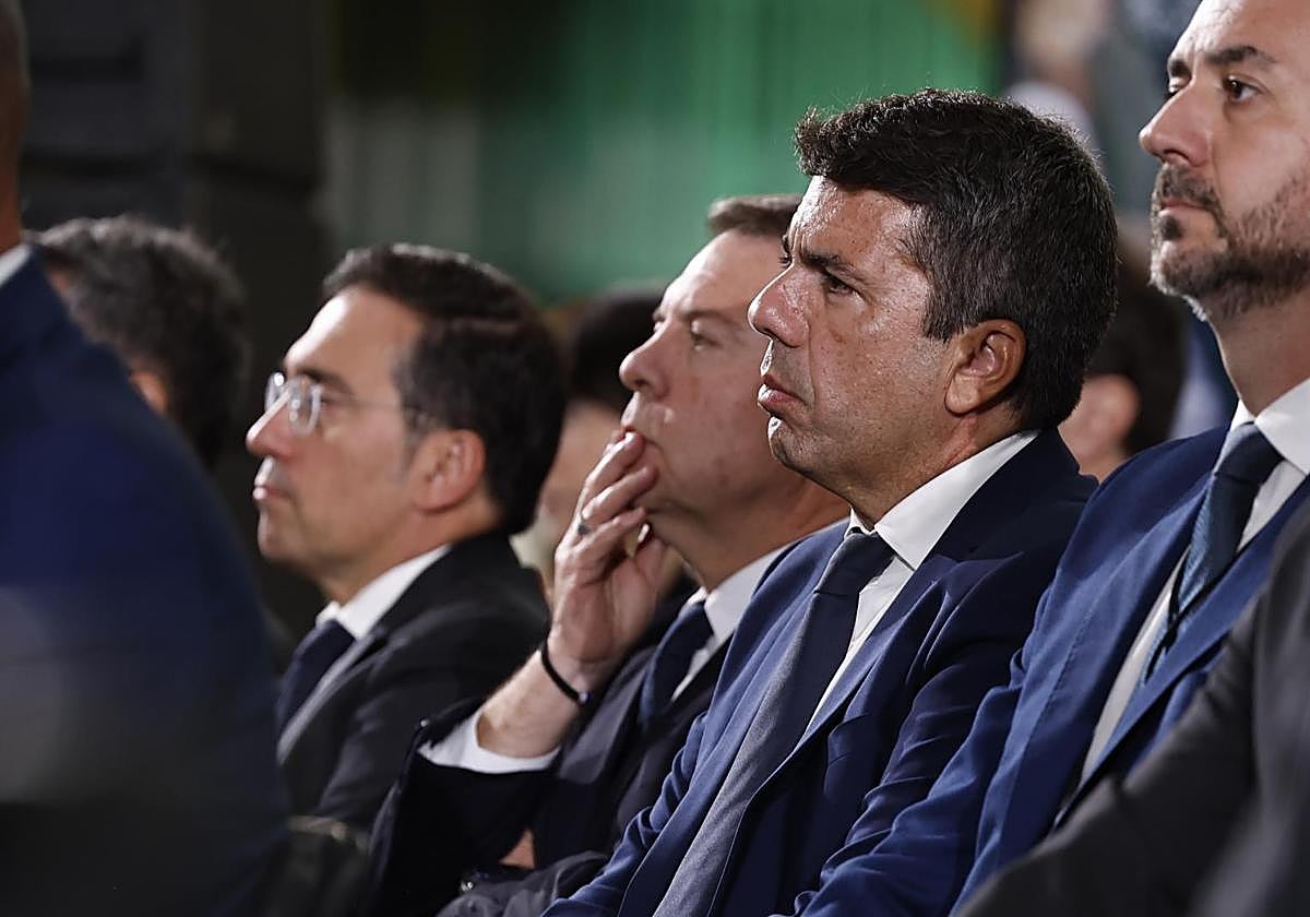 Carlos Mazón, presidente valenciano, en el funeral de Estado de esta semana.