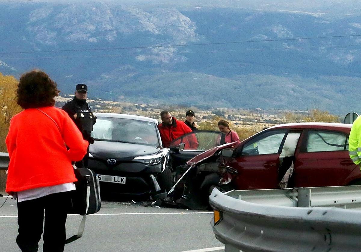 Daños materiales sufridos por los vehículos implicados en el accidente de este viernes en la CL-601.