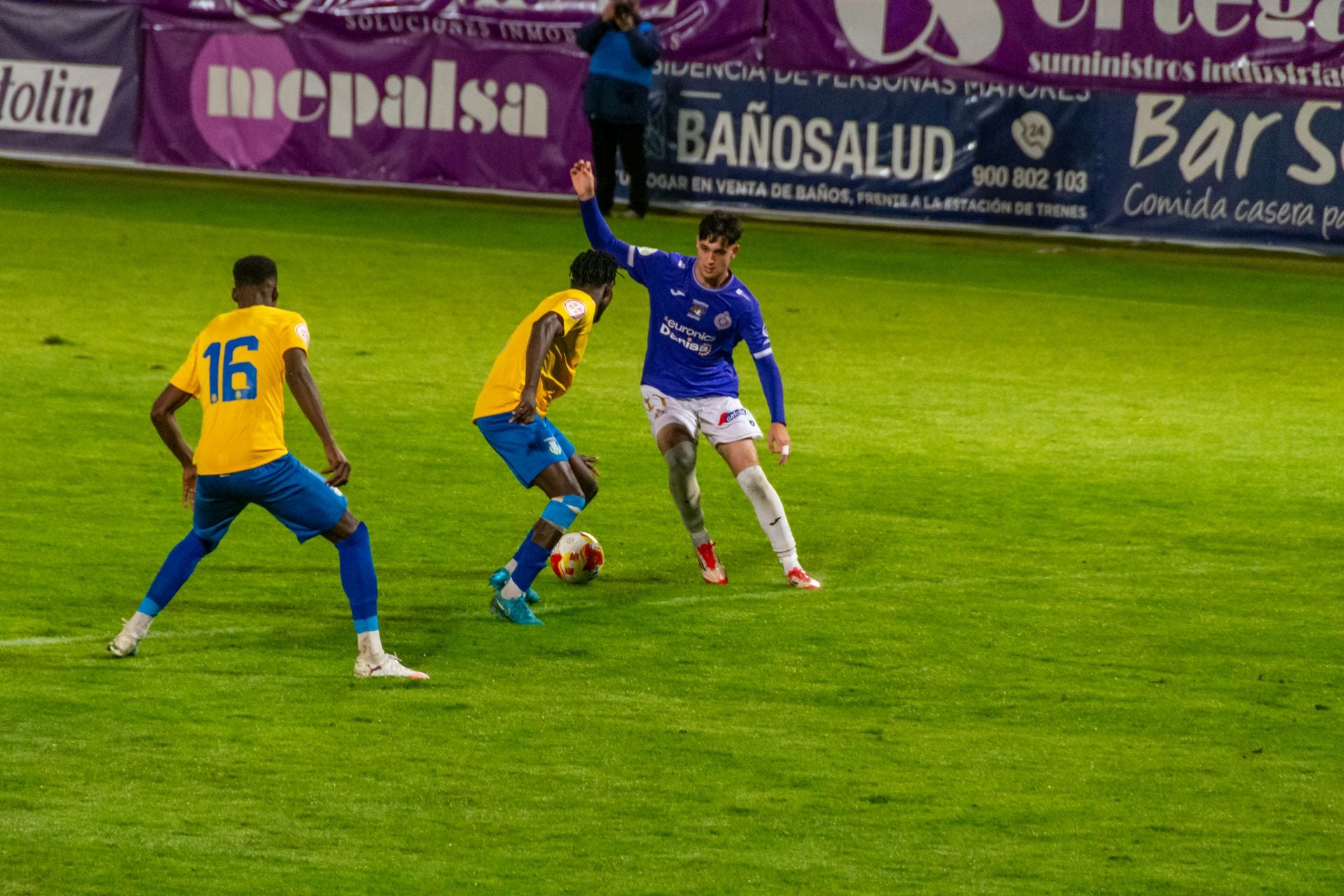 El Palencia Cristo sigue en lo alto de la tabla