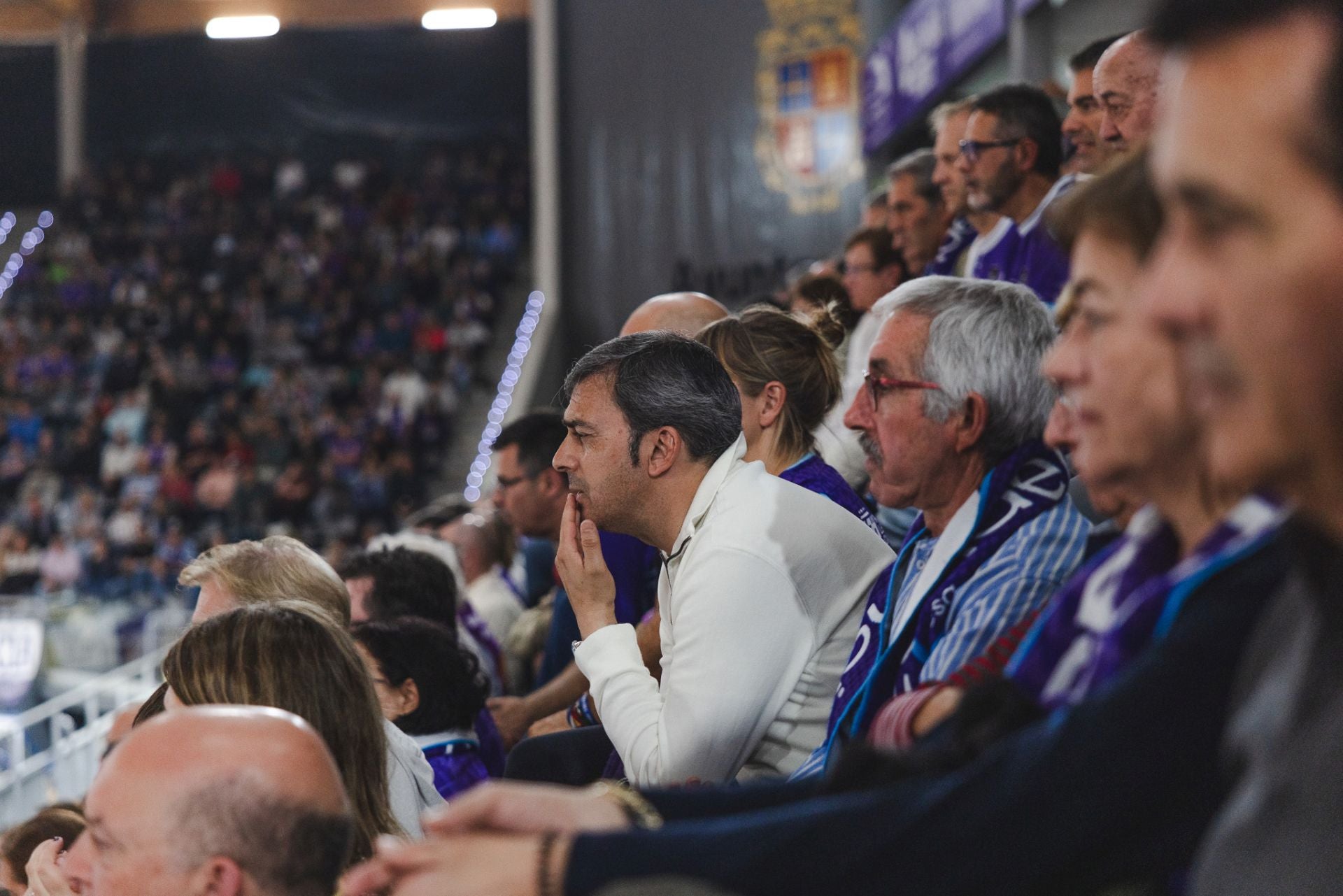 Búscate en las gradas del Súper Agropal Palencia-Alicante