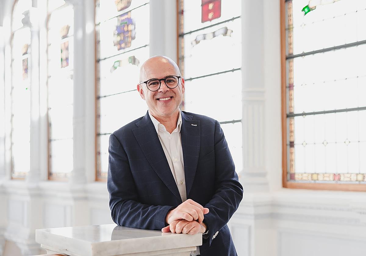 Ricardo Dómine, en el palacio de la Diputación de Palencia.