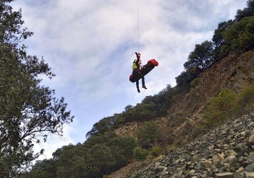 Muere un corredor tras caerse por un barranco en el monte Pajariel