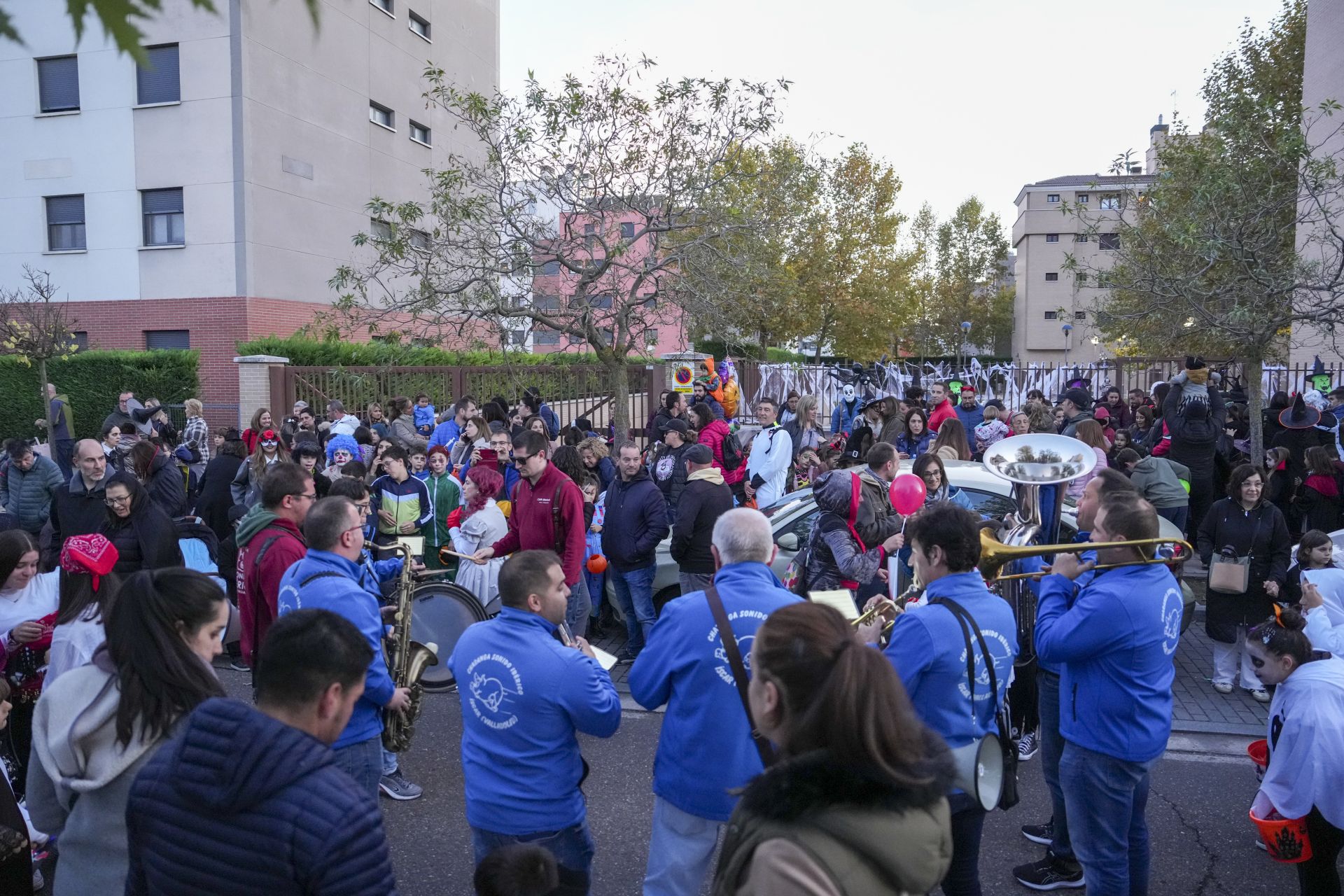 En imágenes el desfile de Halloween en Los Santos Pilarica