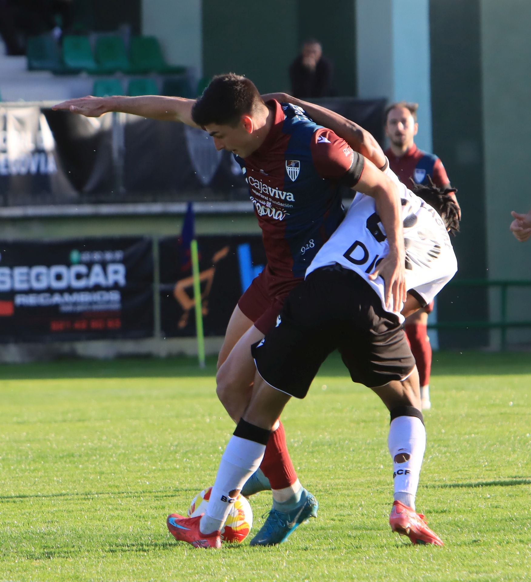 Fotos del partido entre la Segoviana y el Burgos Promesas