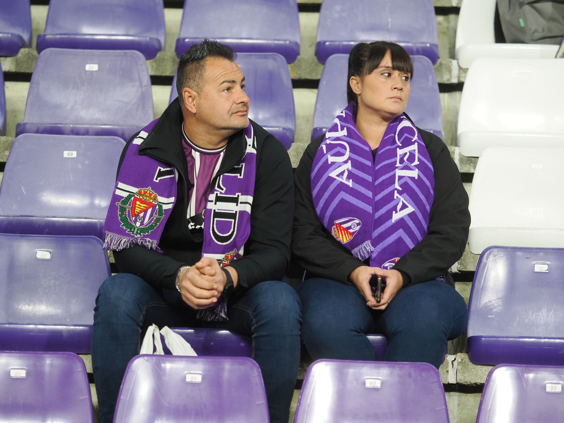 Búscate en la grada del estadio José Zorrilla (2/4)