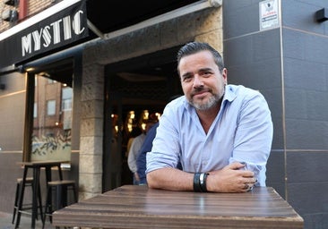Fran Pahino: «Lo mejor del bar Mystic es su ambiente de amistad y camaradería»
