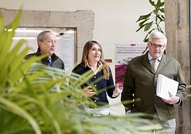 Rocío Lucas, junto a Fernando Zamácola y Germán Delibes de Castro.