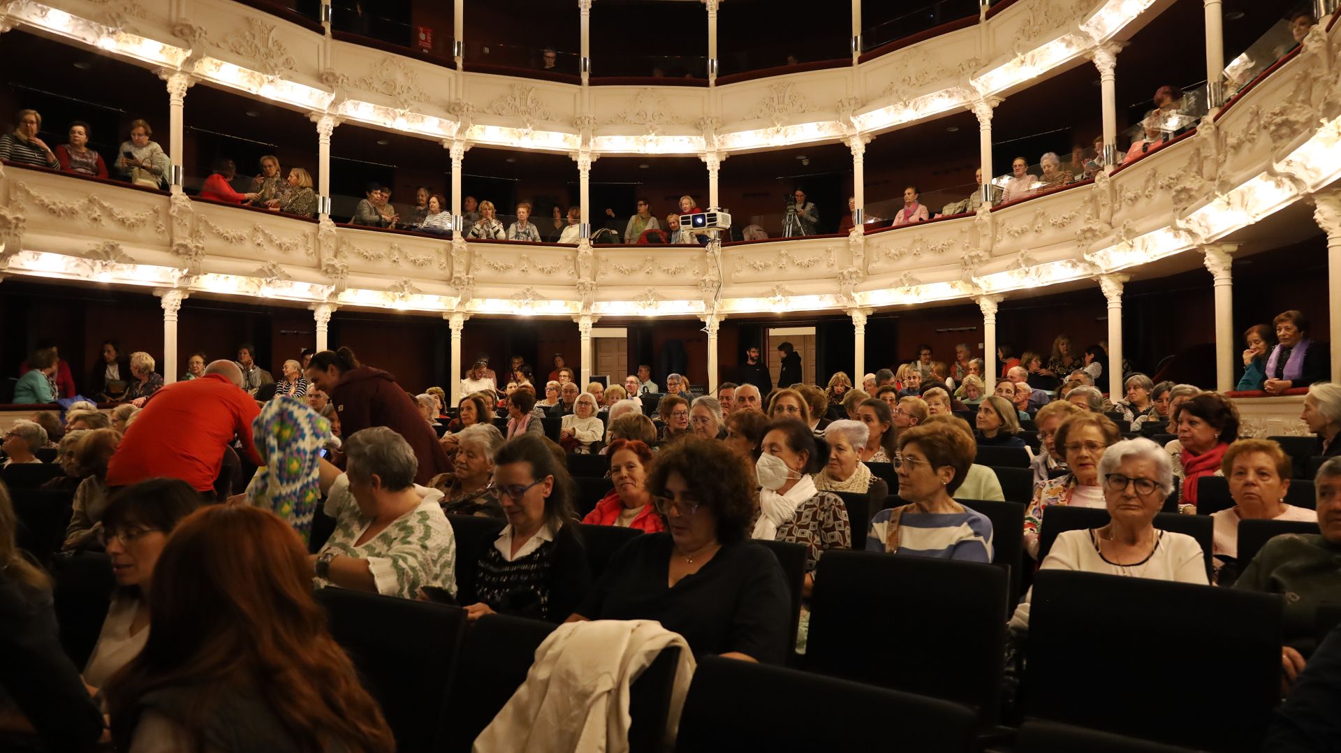 Inauguración oficial del curso en los CEAS de Palencia