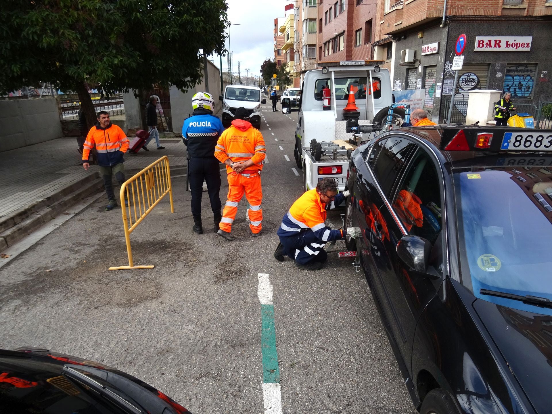 Las imágenes de las obras de Aquavall y los cortes en la calle Estación y Vía