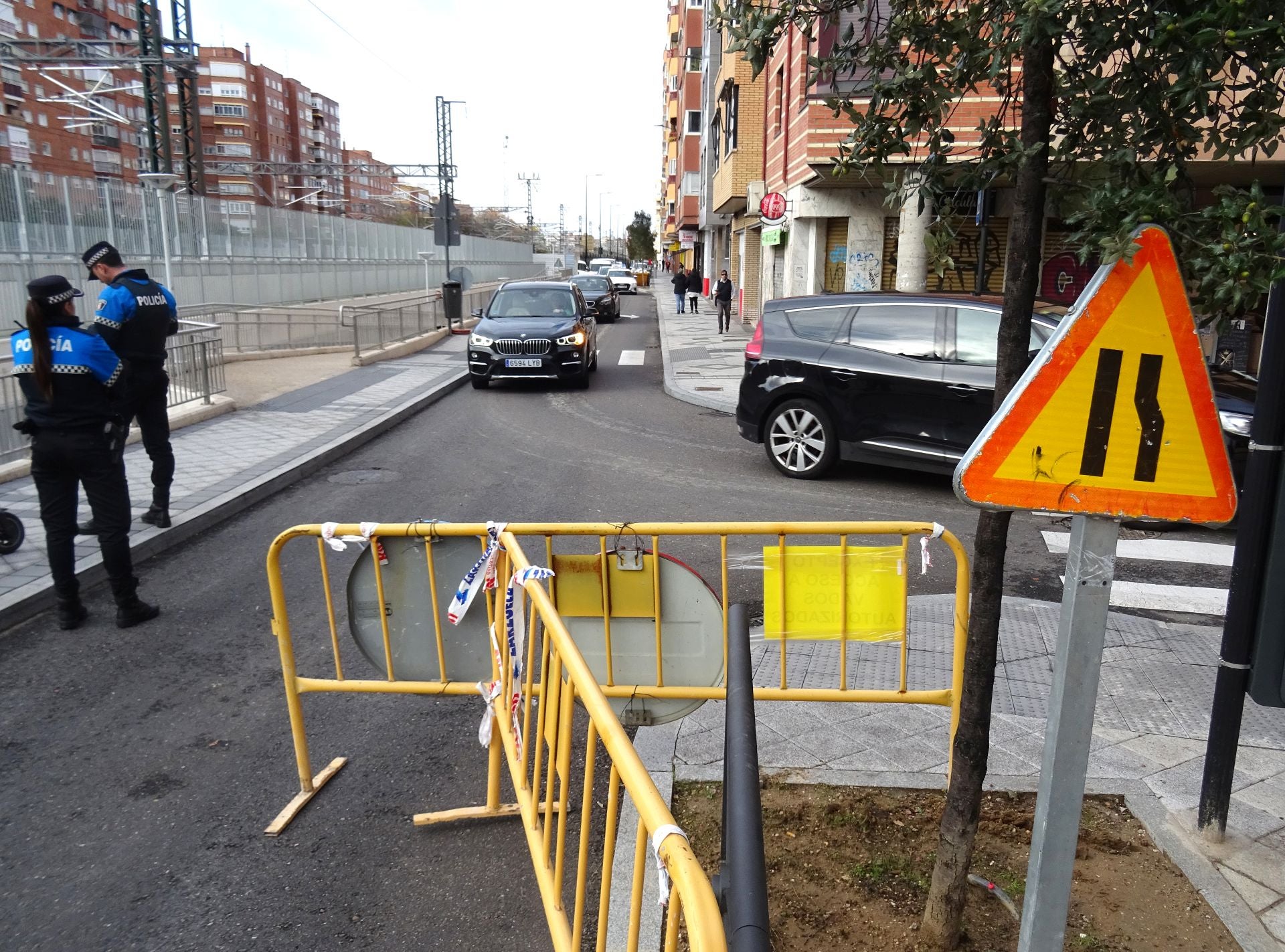 Las imágenes de las obras de Aquavall y los cortes en la calle Estación y Vía