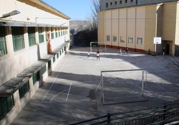 La Aneja reclama un nuevo gimnasio cubierto para Educación Física