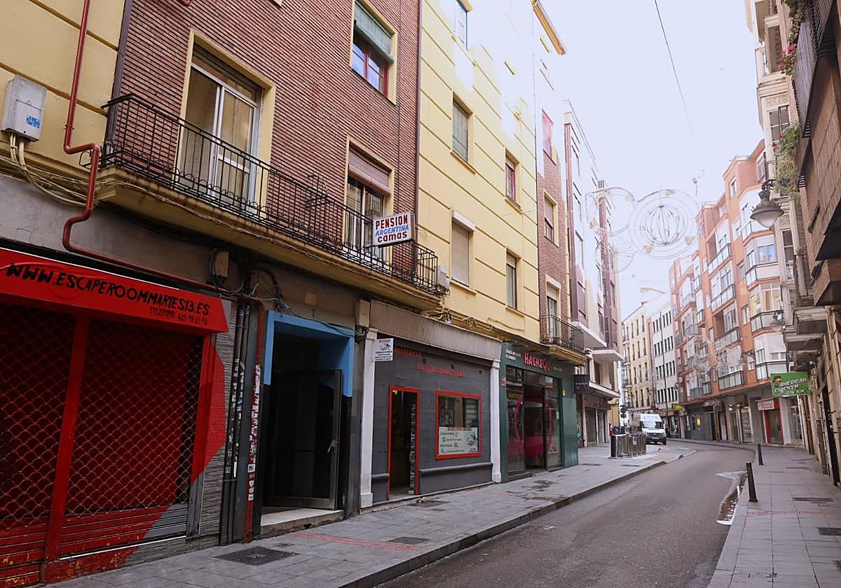 Número 7 de la céntrica calle Macías Picavea.