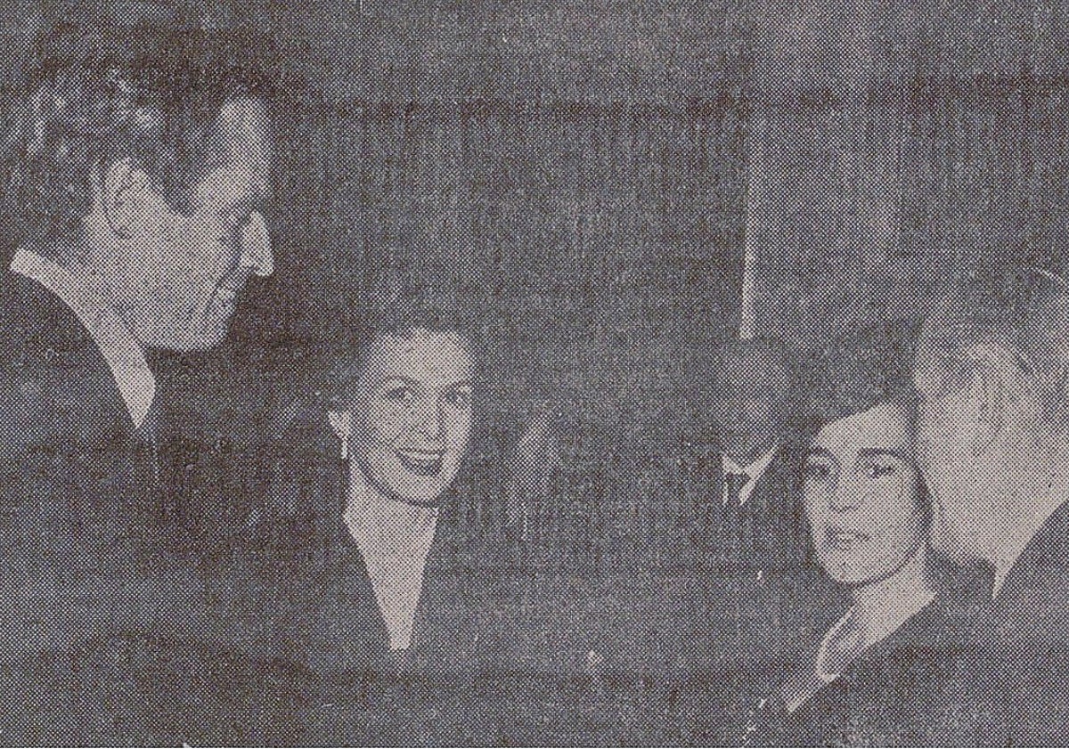 Imagen principal - Arriba, Heston con el alcalde y sus respectivas esposas en Valladolid. Abajo, el actor con Antolín de Santiago Juárez y en 'Ben-Hur', película por la que recibió el Óscar.