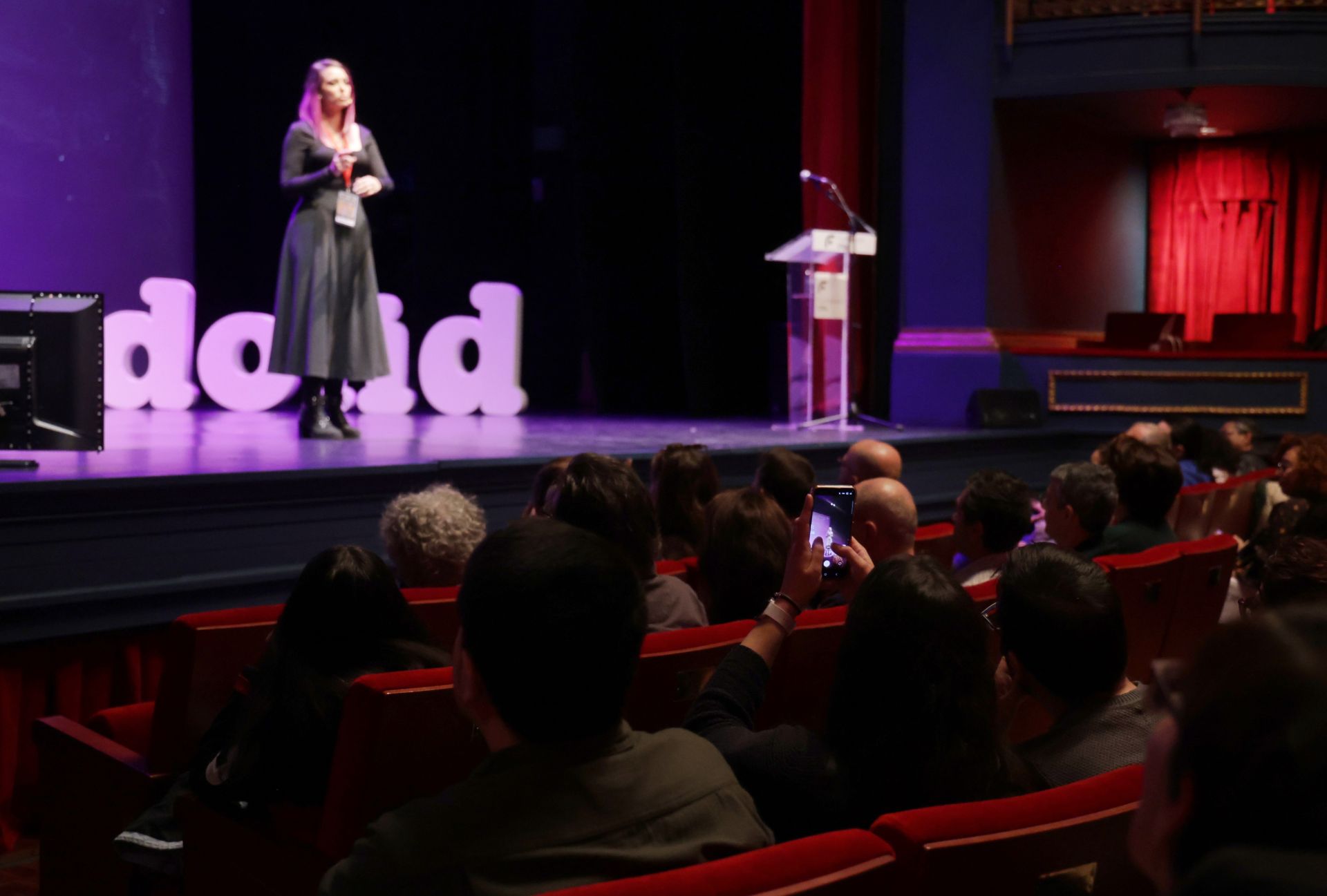 El Teatro Zorrilla acoge Naukas, charlas divulgativas y desenfadadas sobre ciencia