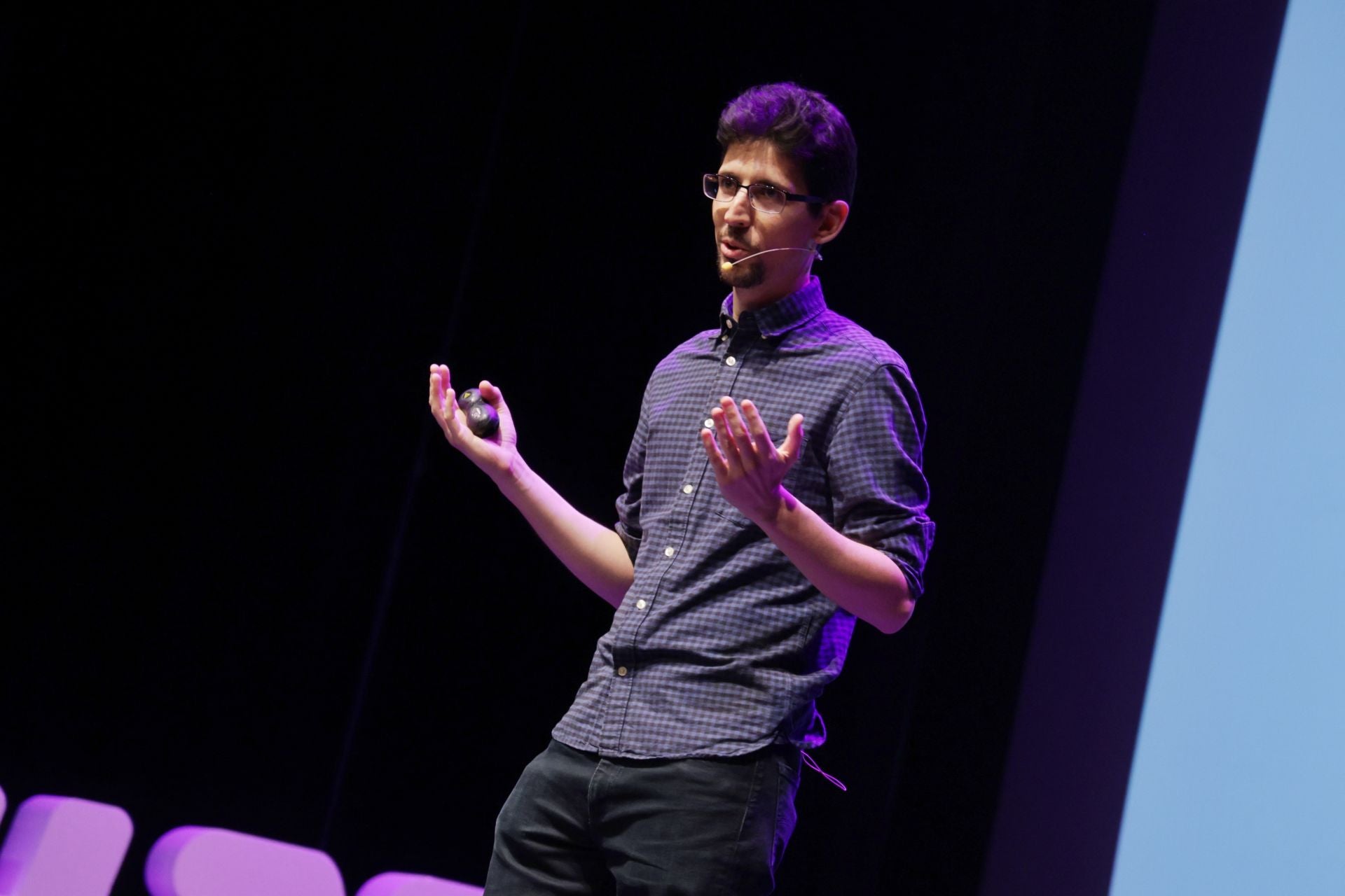 El Teatro Zorrilla acoge Naukas, charlas divulgativas y desenfadadas sobre ciencia