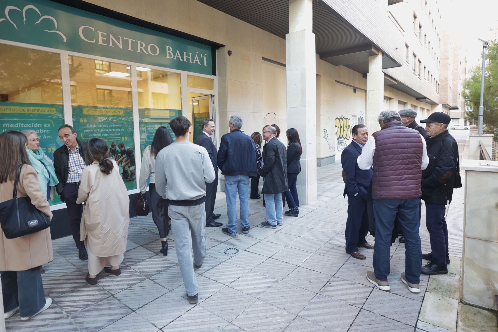 La inauguración de la sede de la religión bahá&#039;i en Valladolid, en imágenes