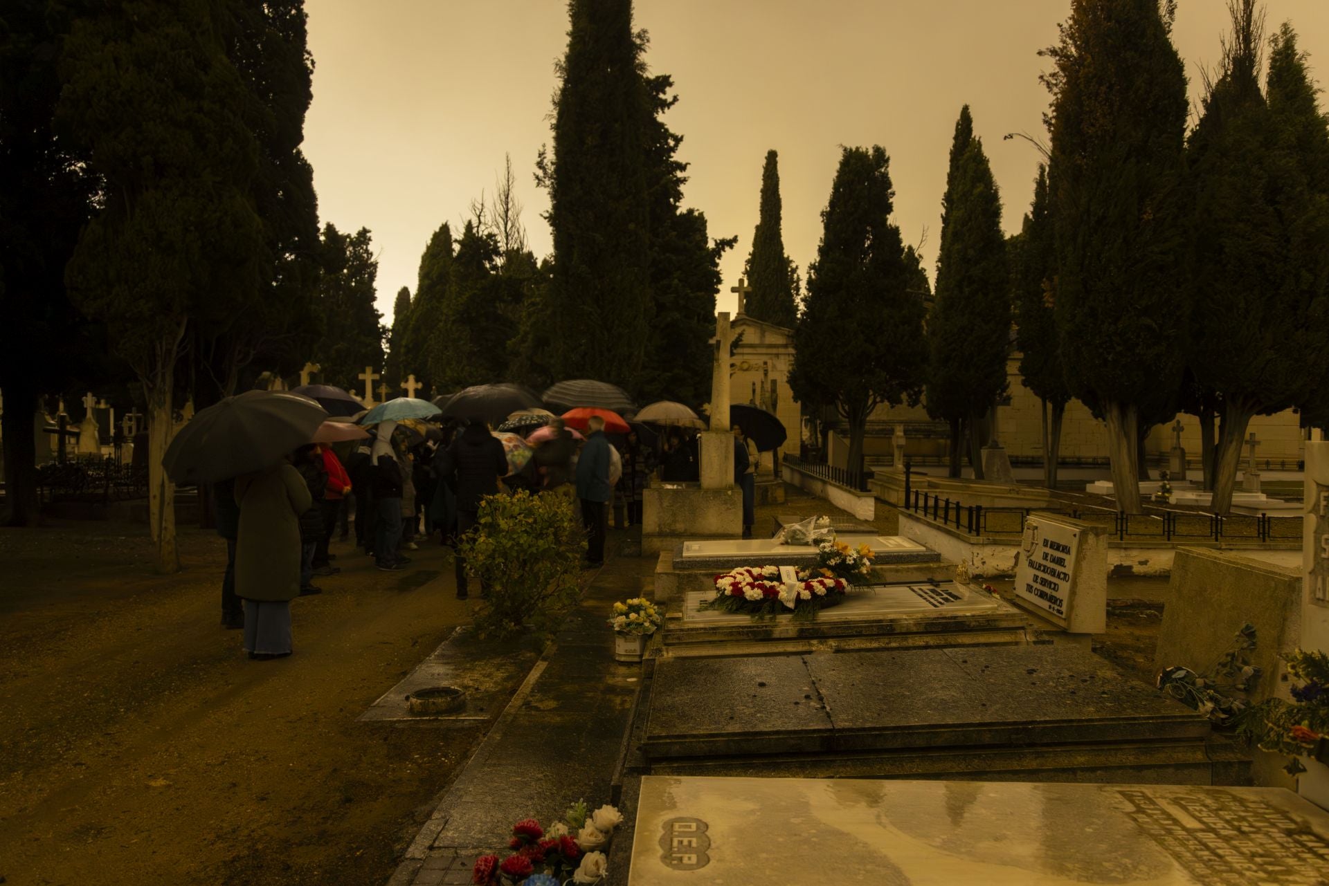 Las imágenes de la ruta guiada en el cementerio de El Carmen