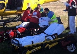 Rescate a un piloto de parapente en Arcones en una fotografía de archivo.