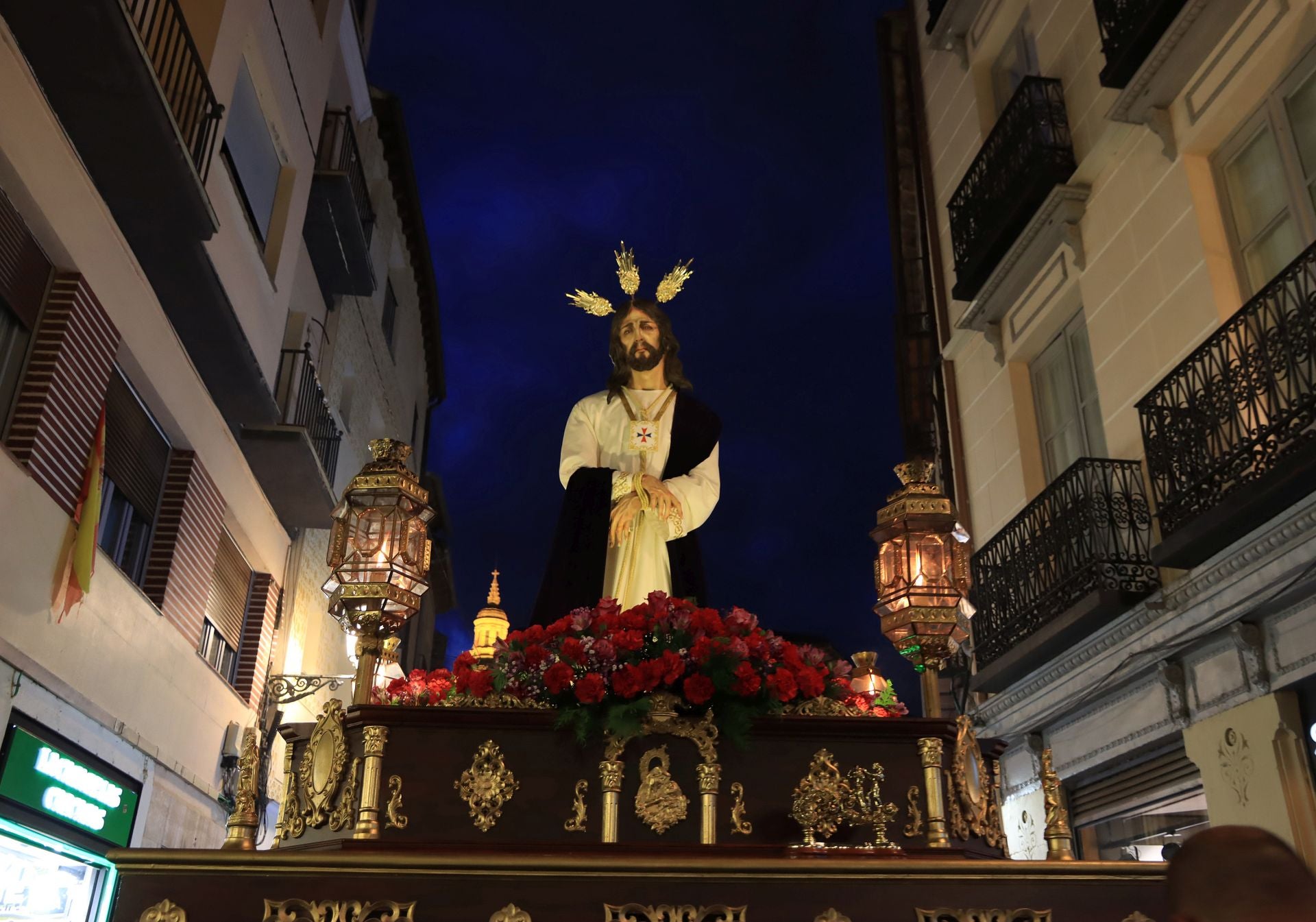 Fotografías de la procesión extraordinaria del Cautivo de San José por Segovia