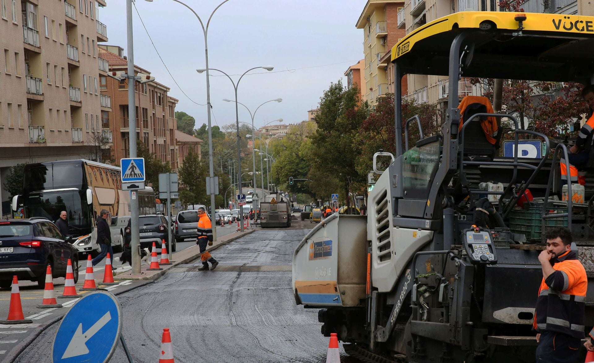 Fotos de los atascos en Ezequiel González por las obras