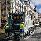 Empleados de recogida de basuras, en imagen de archivo.