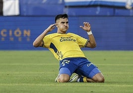 Ale García celebra el gol que dio el triunfo a Las Palmas en Leganés