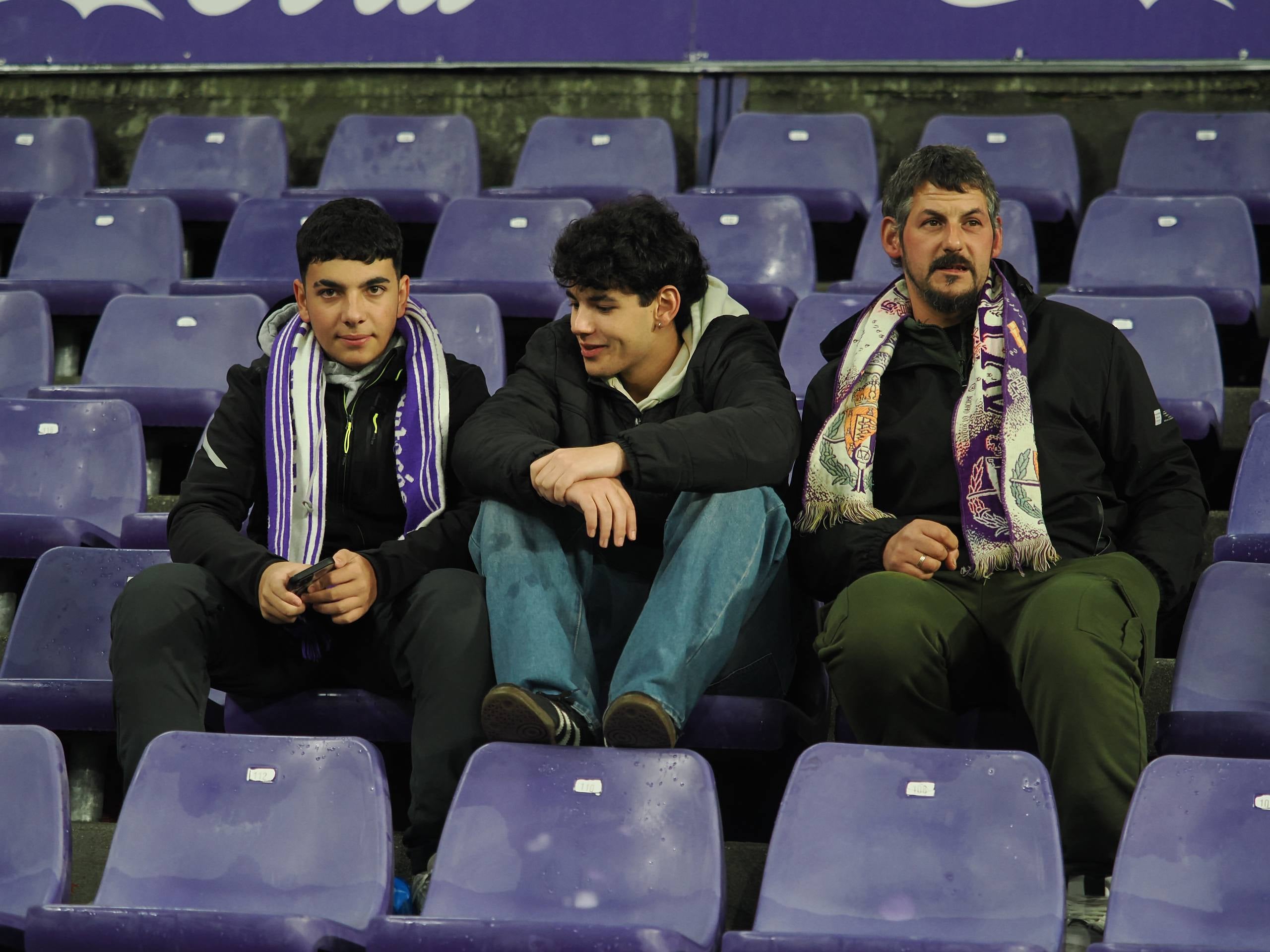 Búscate en la grada del estadio José Zorrilla (5/5)