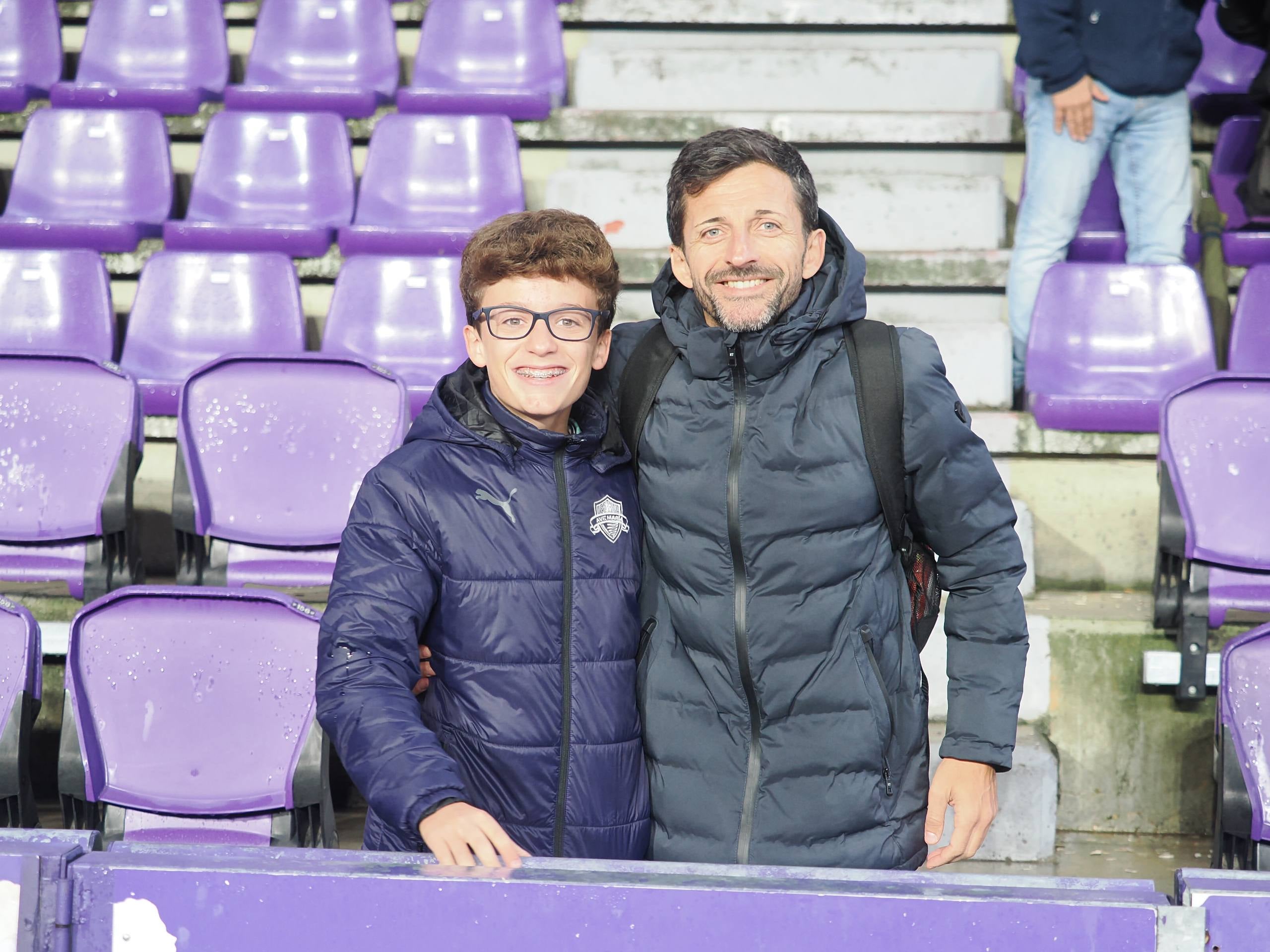 Búscate en la grada del estadio José Zorrilla (2/5)