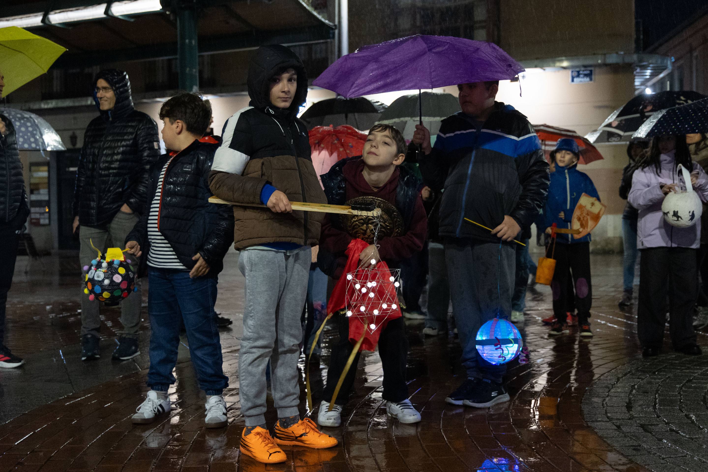 Las imágenes de los farolillso de Sankt Martin en la Plaza Mayor