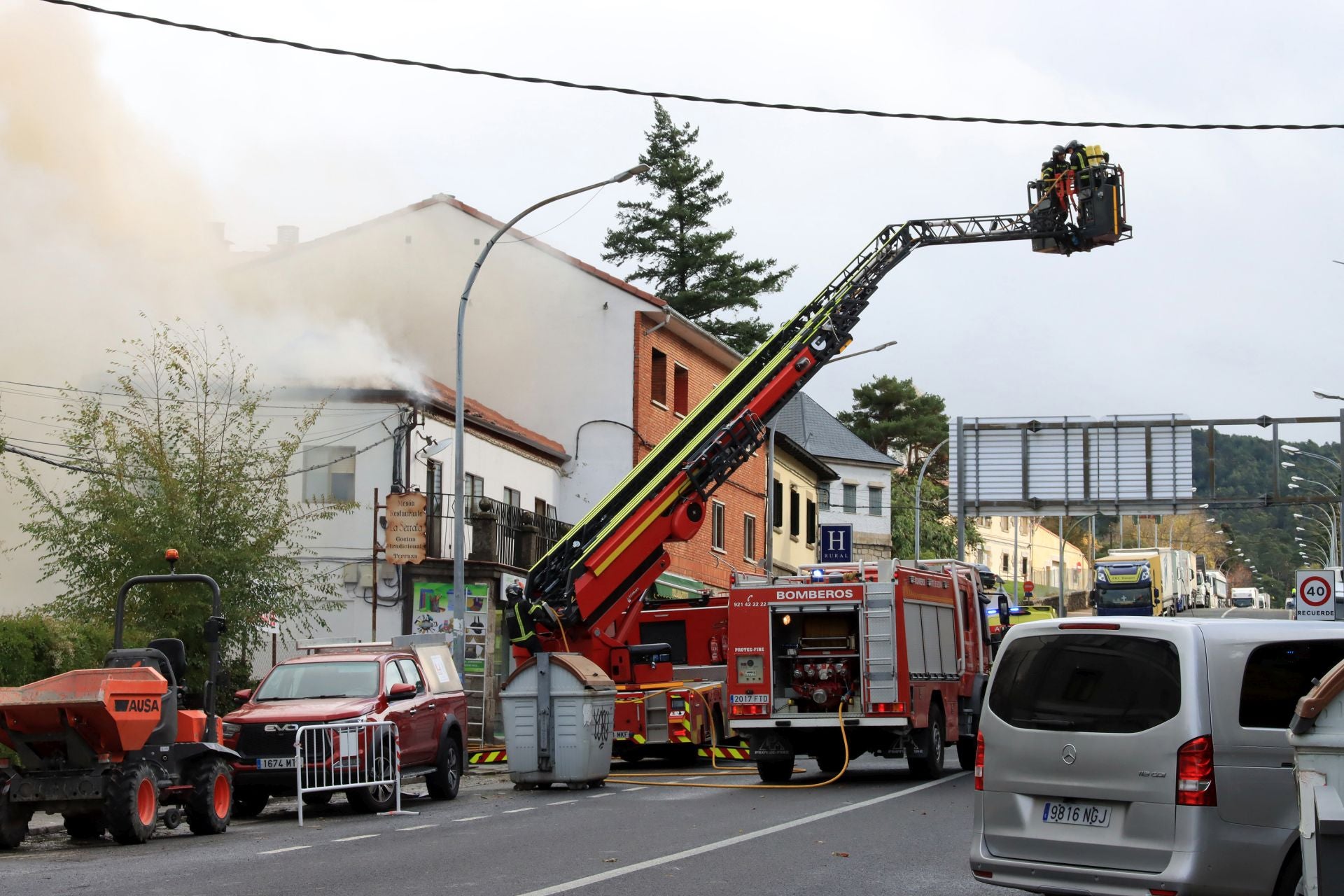 Fotos del incendio en la travesía de San Rafael